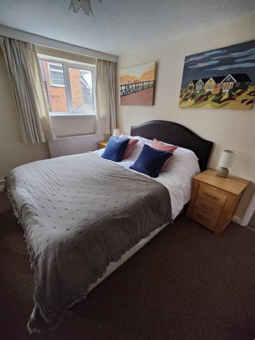 Stunning 1 Bedroom Apartment Over Looking River Rye Exteriör bild